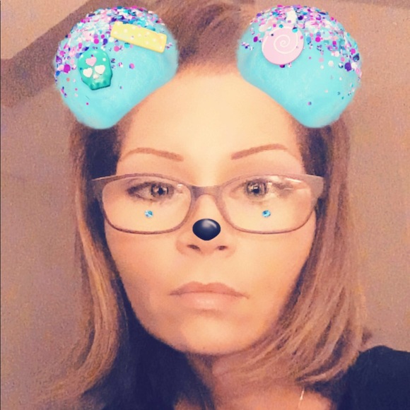 Meet your Posher, Kristy - Picture 1 of 1